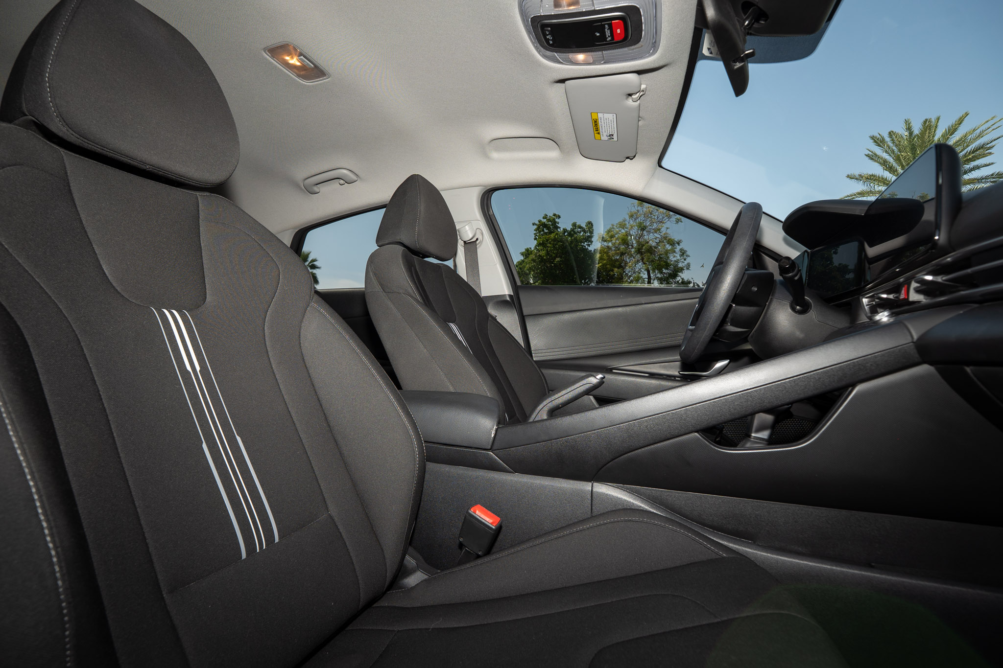 Hyundai Elantra - Image 6