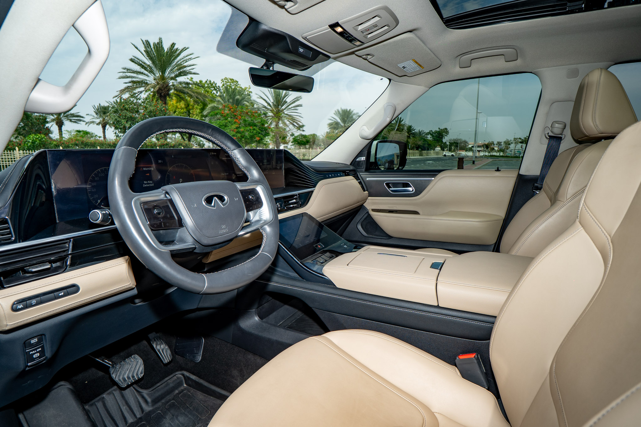 INFINITI QX80 - Image 8