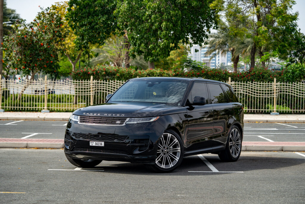 Land Rover Range Rover Sport Black for Rent