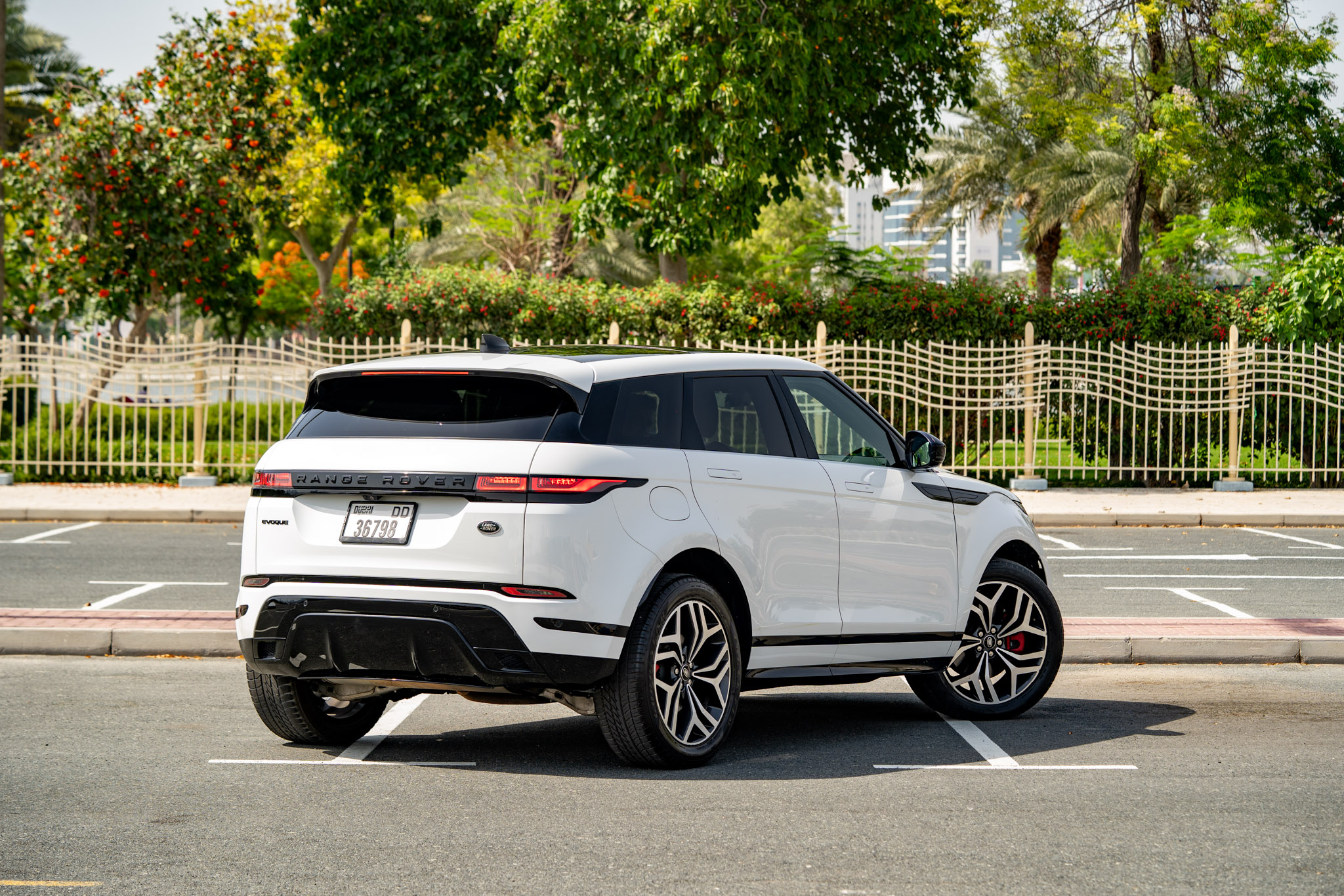 Land Rover Range Rover Evoque - Image 4