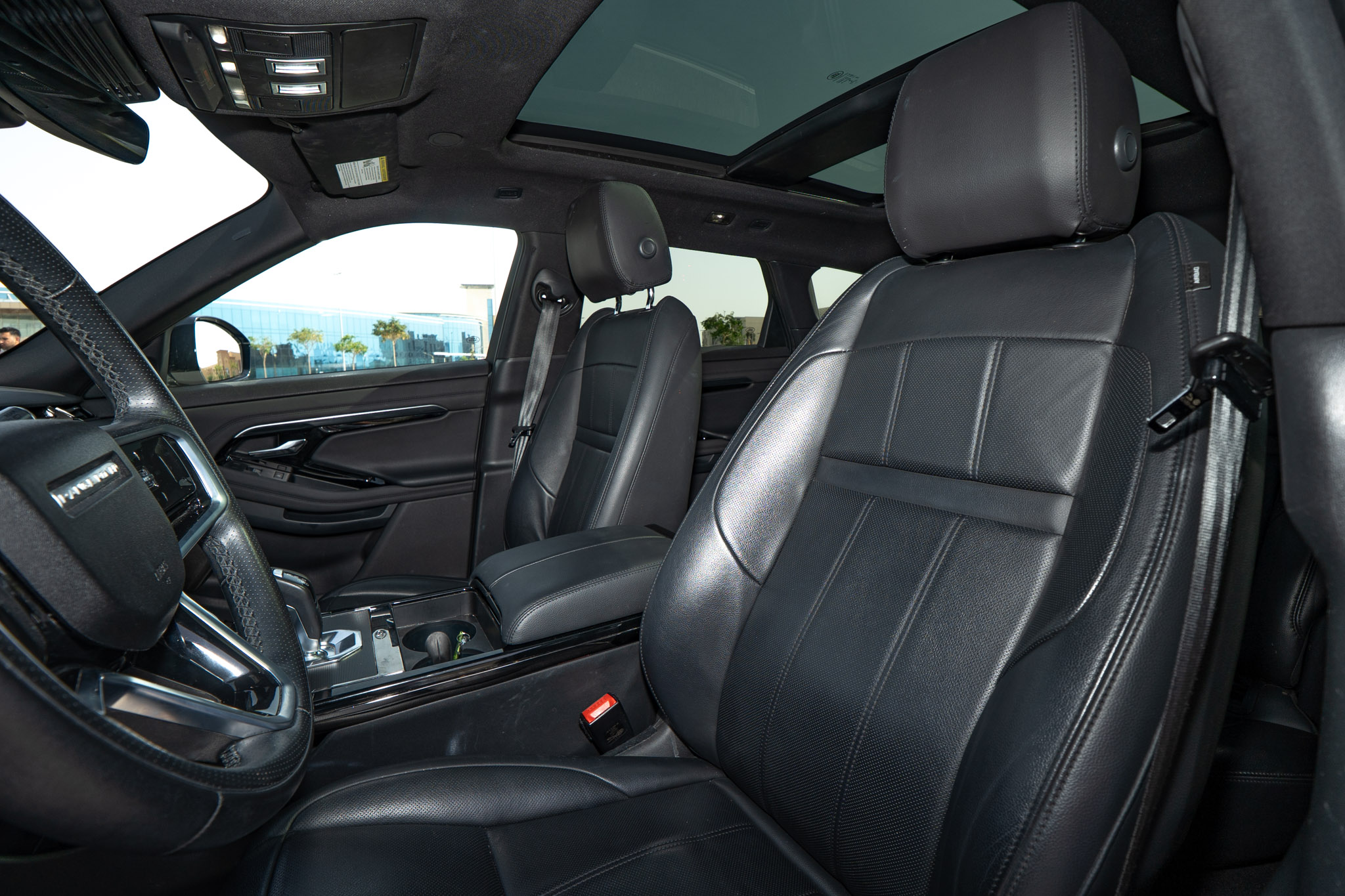 Land Rover Range Rover Evoque - Image 8