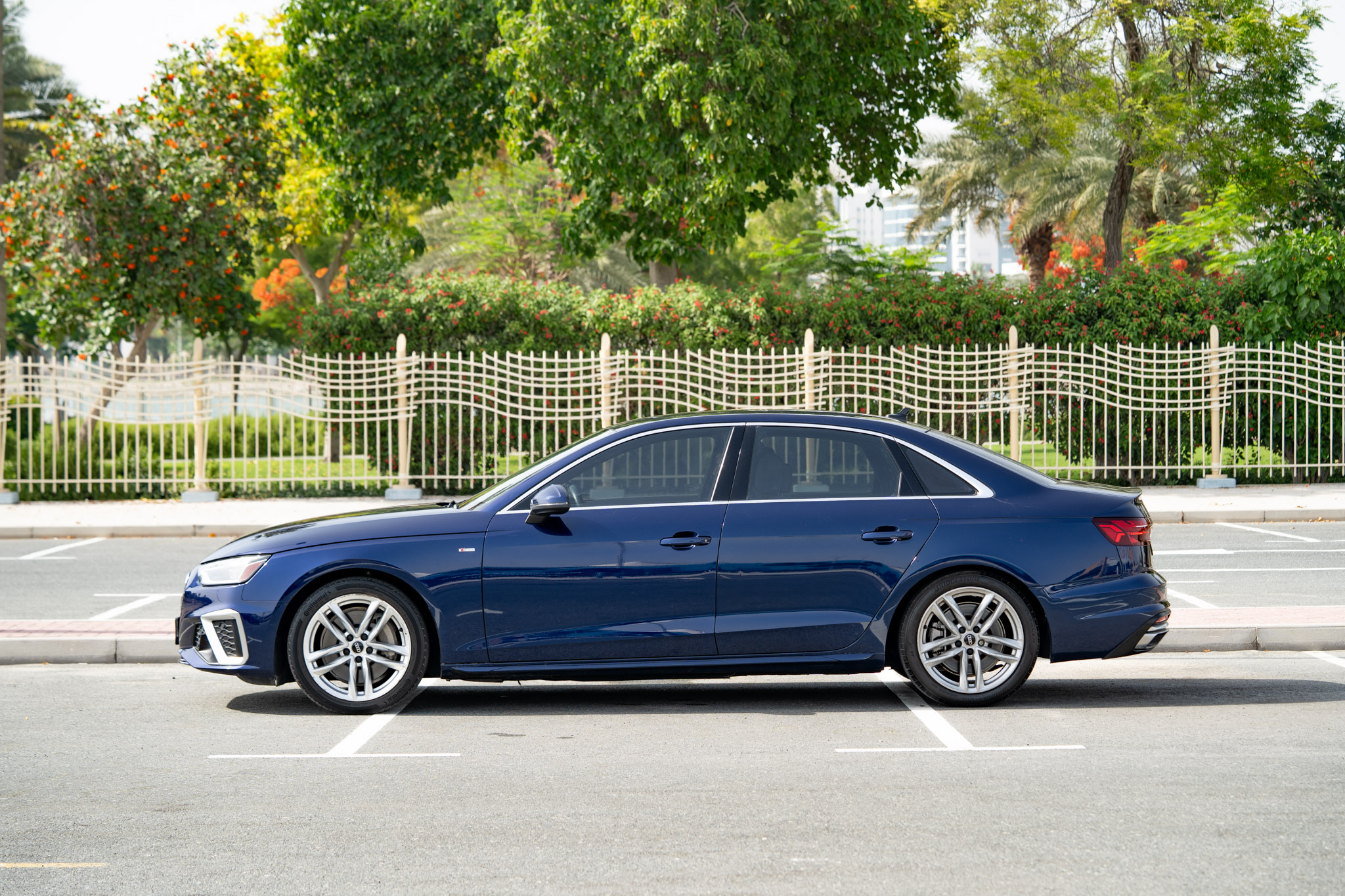 Audi A4 - Image 5